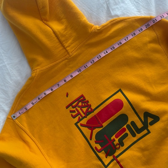 Urban Outfitter’s Exclusive M Yellow Fila Hoodie - Picture 9 of 12